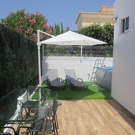 Moradia Geminada V2- Piscina Privada Villa Quarteira Eksteriør bilde