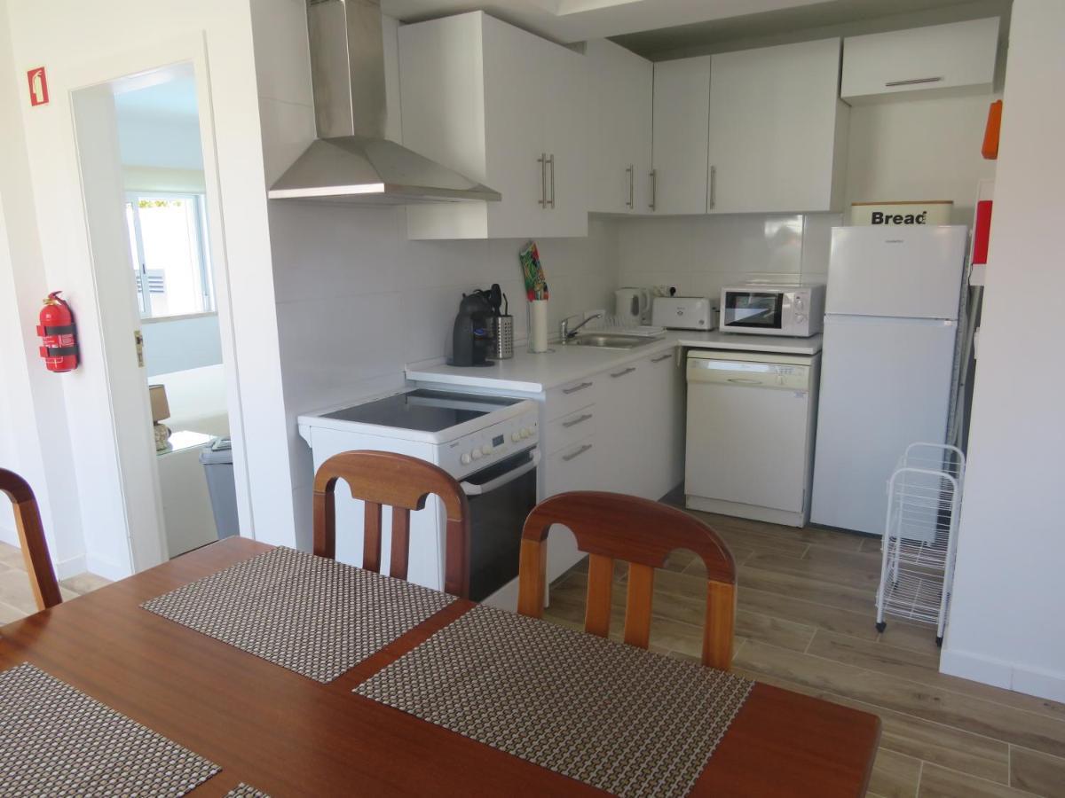 Moradia Geminada V2- Piscina Privada Villa Quarteira Eksteriør bilde